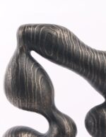 Velora Loop sculpture - Image 2